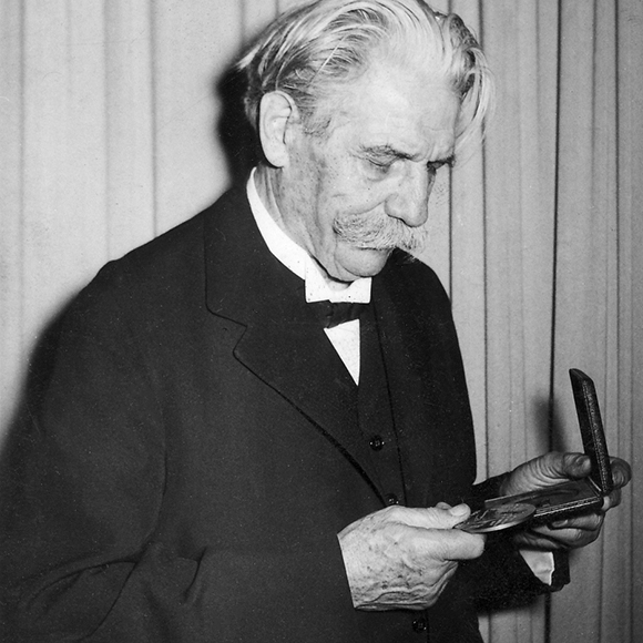 In December 1953, a gold replica of the medal was presented to Dr. Schweitzer by Dr. Charles Joy in Oslo, Norway, where Dr. Schweitzer had gone to accept the Nobel Peace Prize.